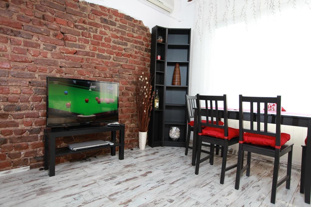 Raya Maisonette Sofia Bilik gambar